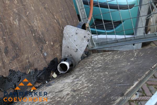 Dakdekkers gasbrander voor bitumen werkzaamheden in Coevorden Dakdekkers gasbrander voor bitumen werkzaamheden in Coevorden